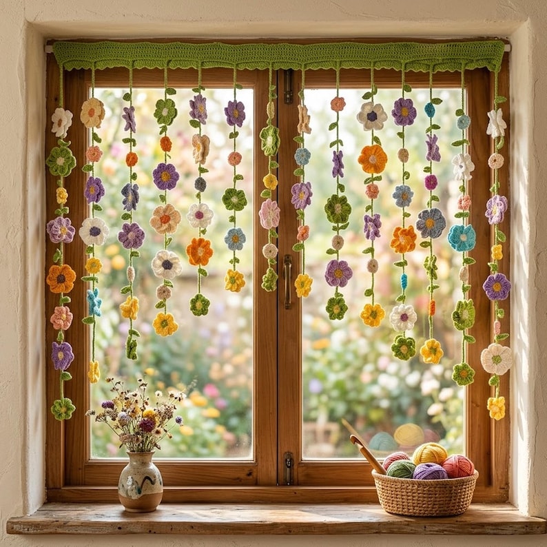 Fenster‑ und Wanddeko: Kleine gehäkelte Anhänger mit großer Wirkung
