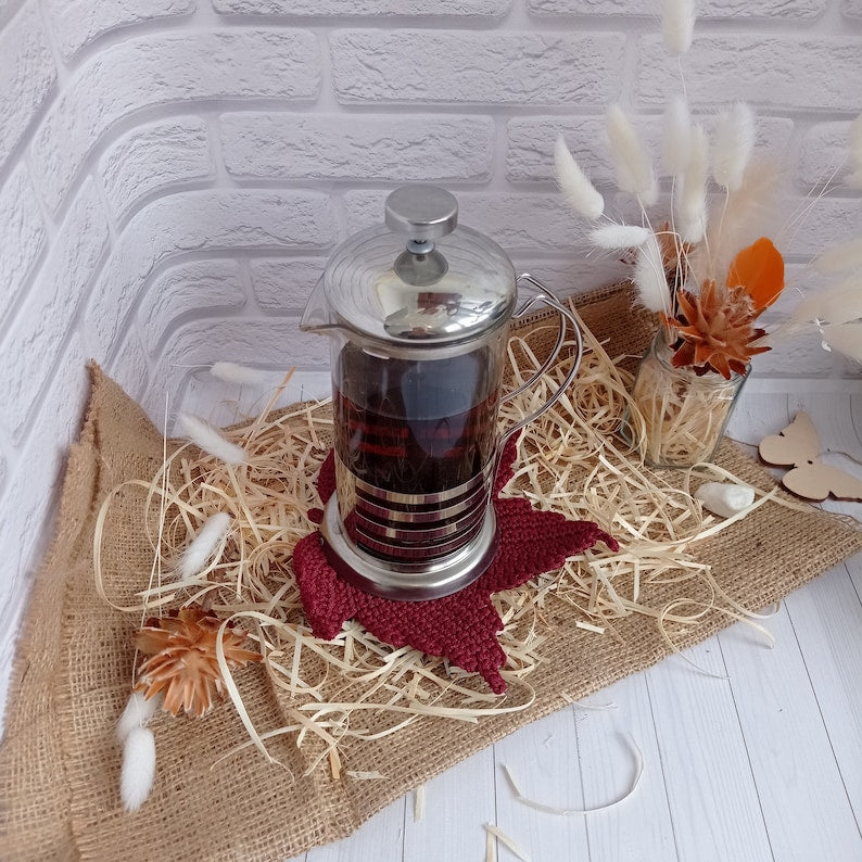 Gehäkeltes Blatt-Platzset, Herbstliche Tischdeko, 17 cm, Polyester, Mehrfarbig