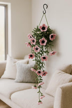 Gehäkelte hängende Blumenranke Wanddekoration Rosa Blüten Garnpflanze