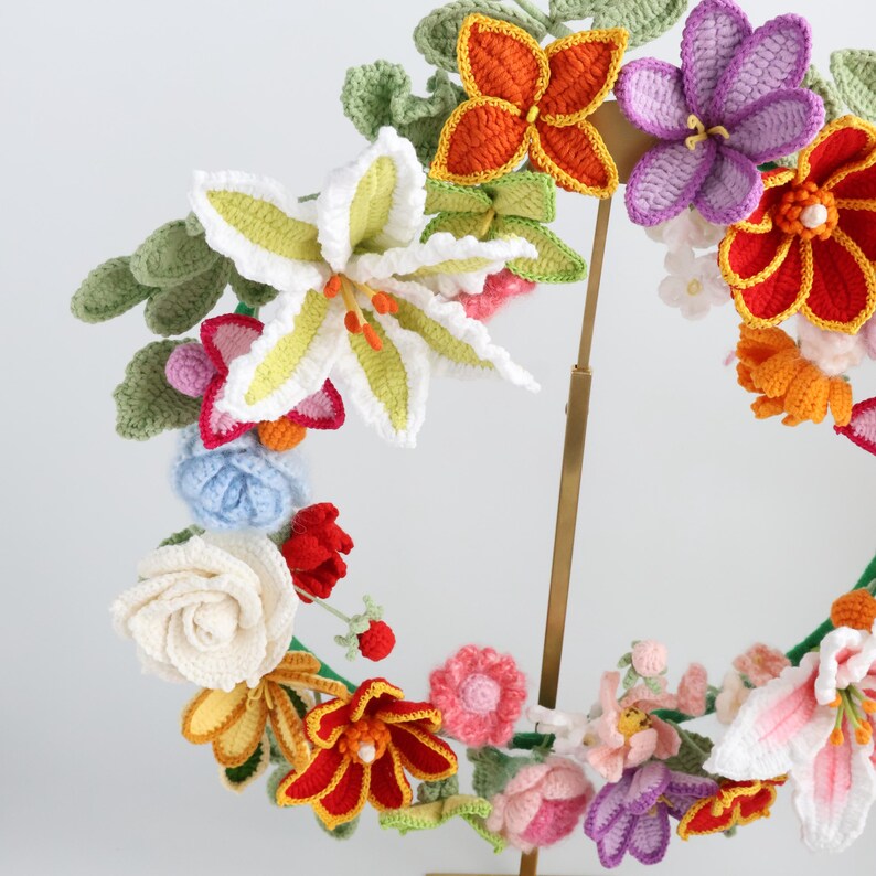 Handgemachter gehäkelter Blumenkranz – 16-17 Zoll Türdekoration – Frühlingsdekor