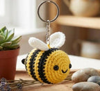 Gehäkelter Schlüsselanhänger Hummel Amigurumi Biene, Handgefertigt, Kawaii Taschenanhänger