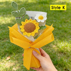 Handgehäkelte Blumensträuße, gestrickte Blumenornamente
