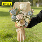 Handgehäkelte Blumensträuße, gestrickte Blumenornamente