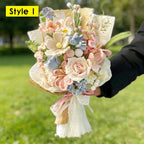 Handgehäkelte Blumensträuße, gestrickte Blumenornamente