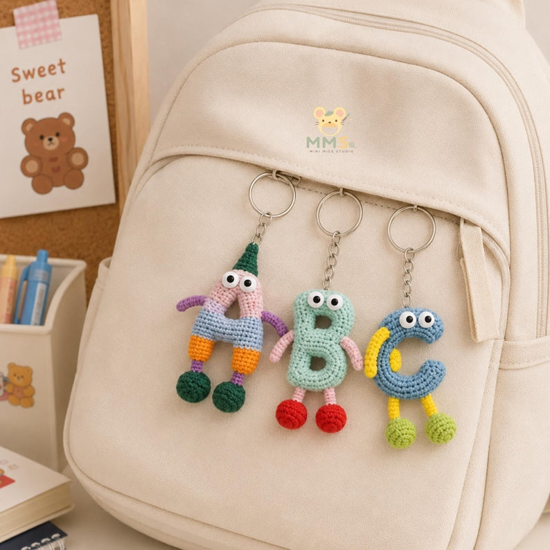 Gehäkelte Alphabet Schlüsselanhänger, Amigurumi Buchstabe Charme, Rucksack Zubehör