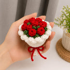 Gehäkelter Blumenstrauß Schlüsselanhänger mit Metallring, 8 Variationen, Handarbeit