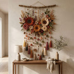 Gehäkelter Blumenwandbehang, Herbstpflanzen: Sonnenblume, Rose, Blätter und Quasten