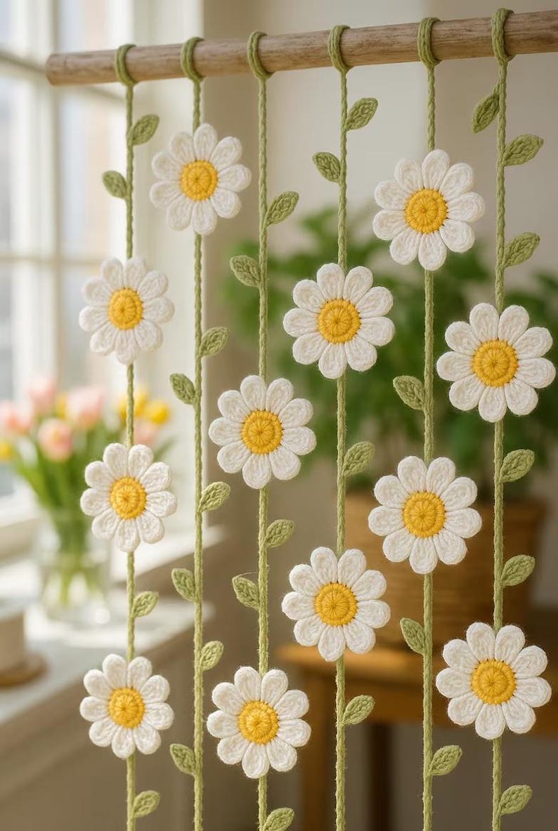 Handgehäkelte Gänseblümchen-Gardinen-Schieber, Boho-Fenster-Dekor, Cottagecore, floral, weiß und grün