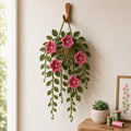 Gehäkelte Blumenwanddekorationen, rosa Blumenwandpflanzgefäße, Faser-Kunst im Bohème-Stil