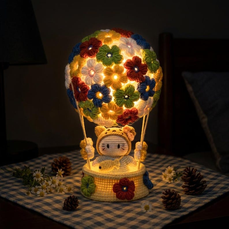 Hand-Crochet Flower Hot Air Balloon Night Light with Cat Amigurumi LED Lamp, Kawaii Crochet Desk Decor